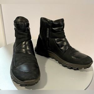 Ecco black winter boot, Size 8